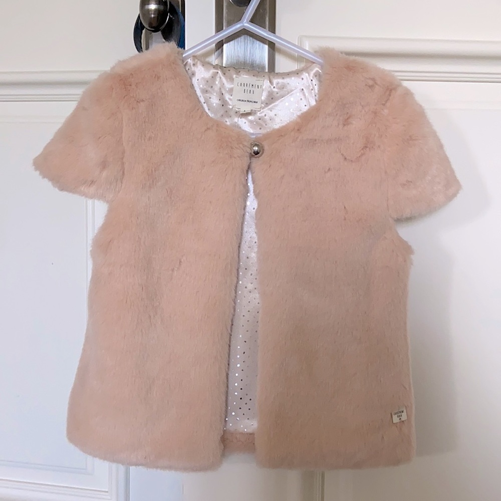 Blush Faux Fur Capped Sleeve Vest Size 6 -like new
